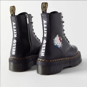 🎀Dr. Martens x Hello Kitty Jadon “Jadon HK”🎀